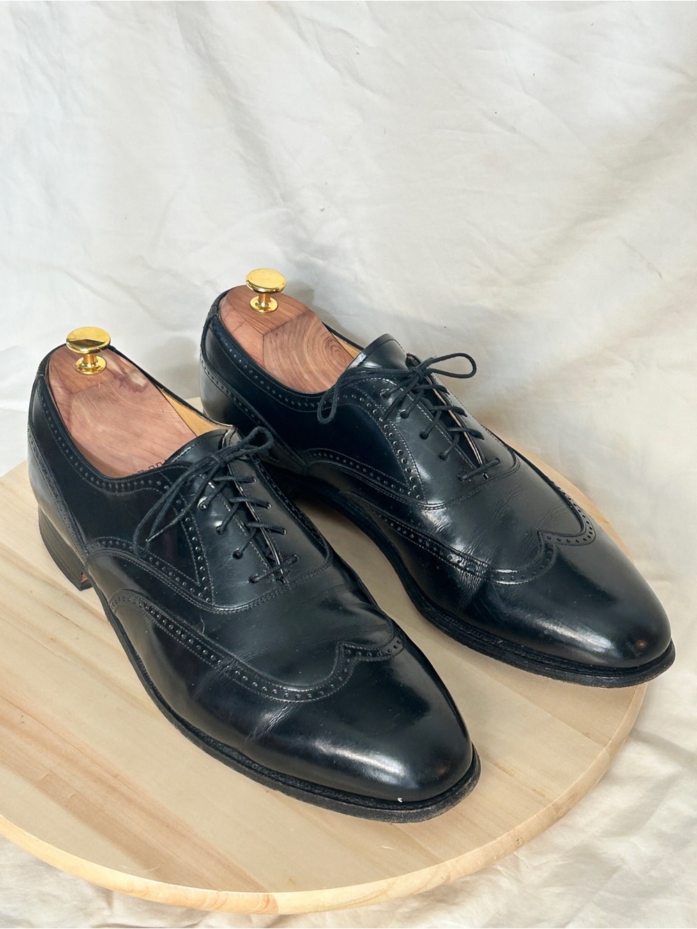 Johnston & Murphy Black Leather Wingtip Brogue Oxford 12 B/2A